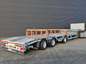 F-S43-1AAF / EXTENDABLE / WHEEL WELL / RADMULDEN